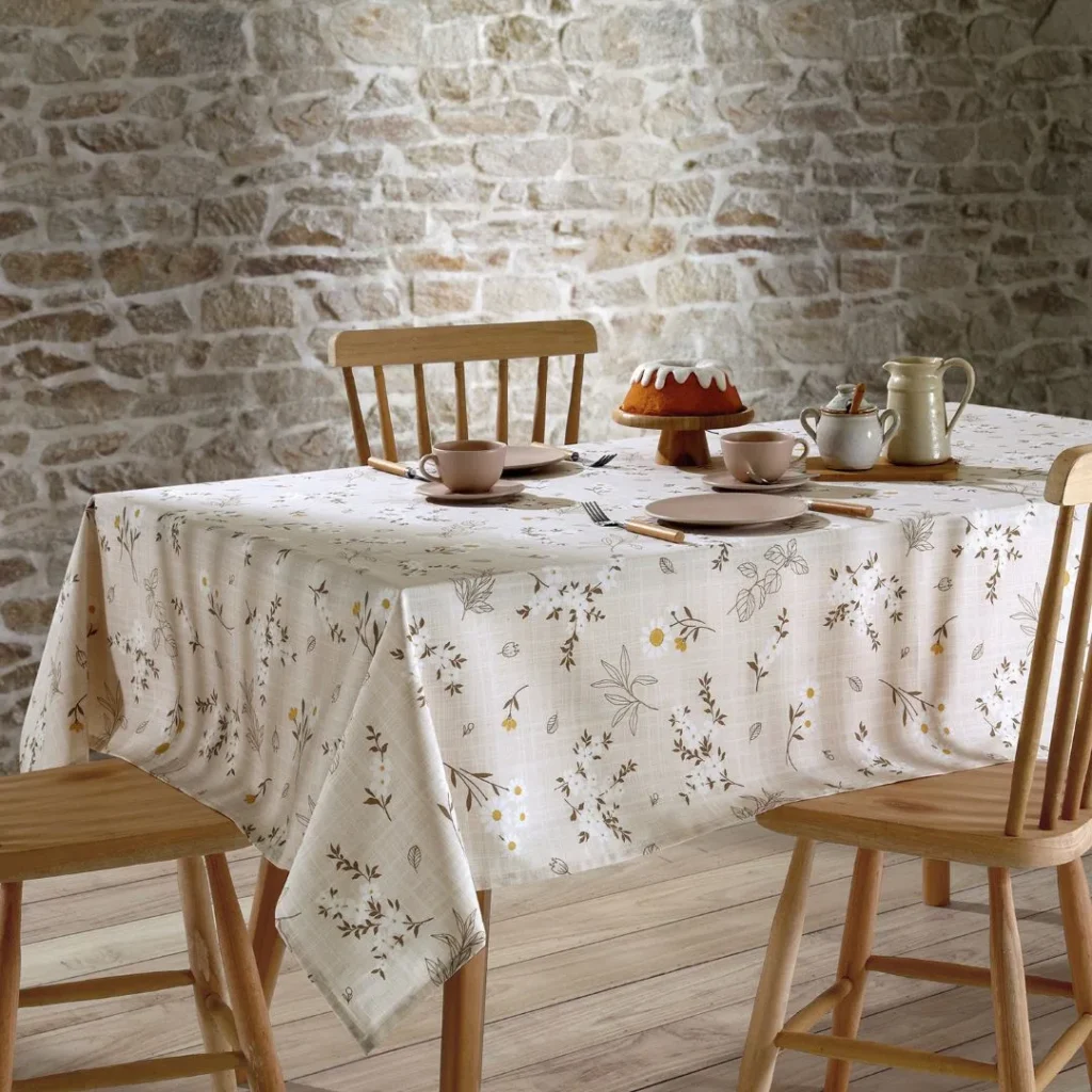 Toalha de Mesa Quadrada Döhler Clean Esmeralda 4 Lugares