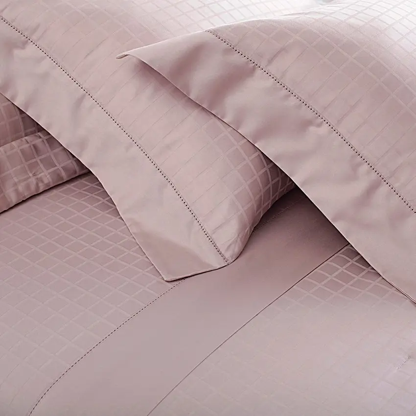 Jogo de Cama king Cetim 300 Fios Buddemeyer Damask Square 100% Algodão Penteado Rosa 3 peças